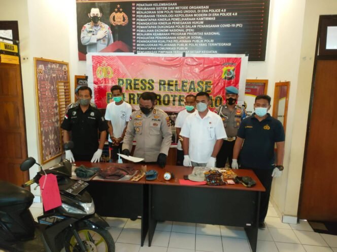 
					POLRES ROTE NDAO TETAPKAN TERSANGKA TINDAK PIDANA PEMBUNUHAN DI OELASIN
