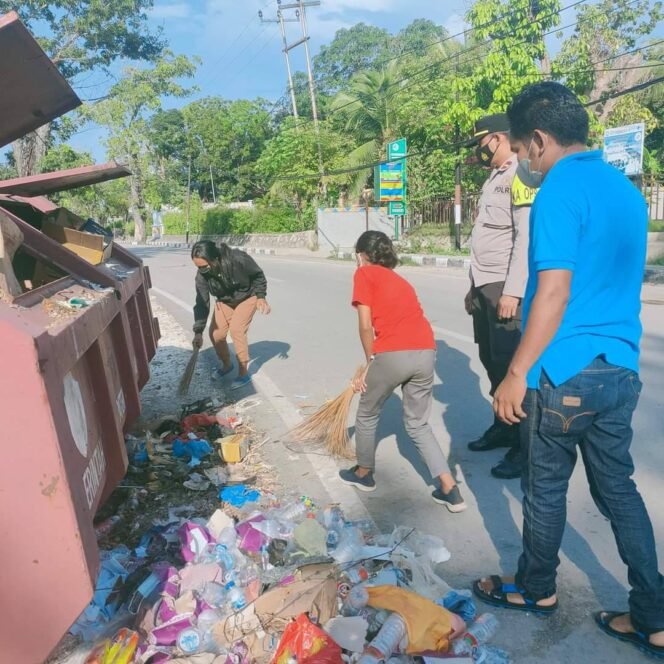 
					Aksi Peduli Lingkungan PPA Haleluya IO 0163 GMIT Ebenhaezer Oeteas