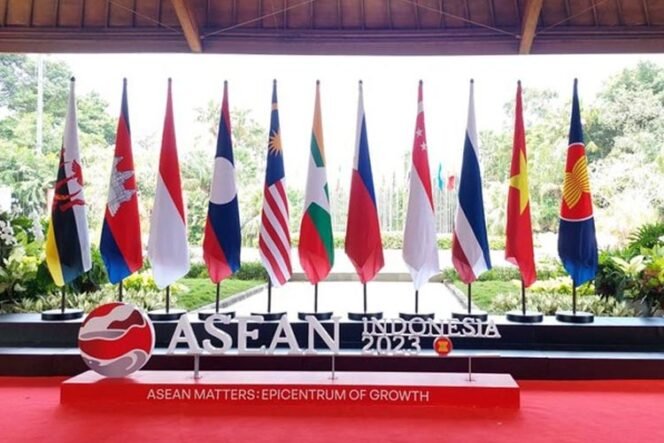 
					Usai Mudik Lebaran Kita Fokus Ke KTT ASEAN, PSI: Indonesia Jadi Pusat Pertumbuhan