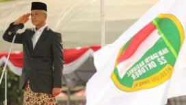 Gubernur Jateng Ganjar Pranowo menjadi inspektur upacara Peringatan Hari Santri 2022 di Lapangan Bandengan, Kabupaten Jepara. (Ist)