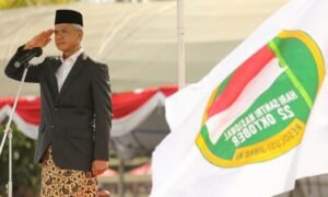 Gubernur Jateng Ganjar Pranowo menjadi inspektur upacara Peringatan Hari Santri 2022 di Lapangan Bandengan, Kabupaten Jepara. (Ist)