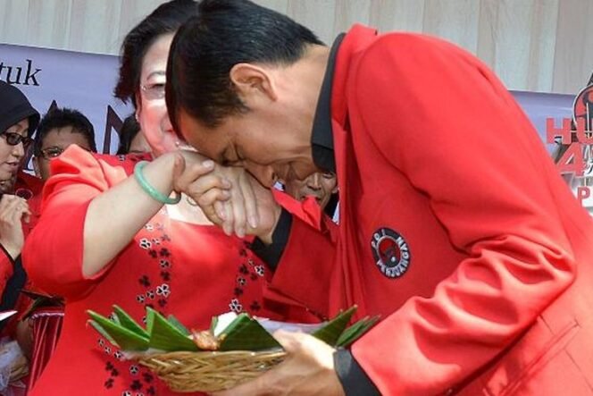 
					SMRC: 47 Persen Publik Menilai Kurang Pantas Perilaku Jokowi pada PDI Perjuangan