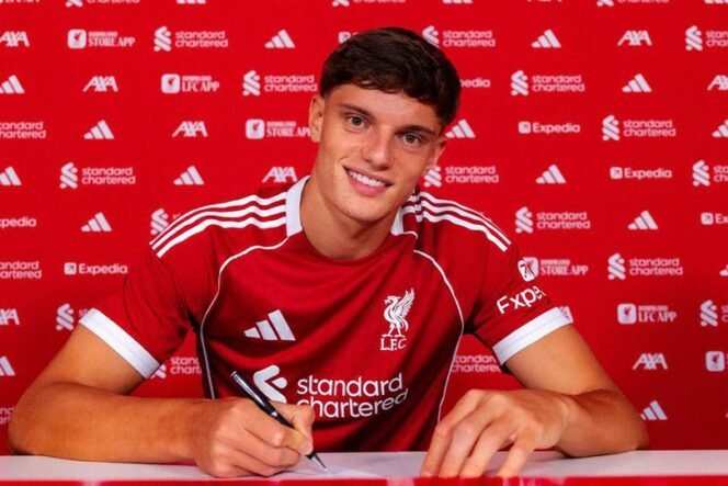 
					Liverpool Resmi Datangkan Wonderkid Parma, Giovanni Leoni