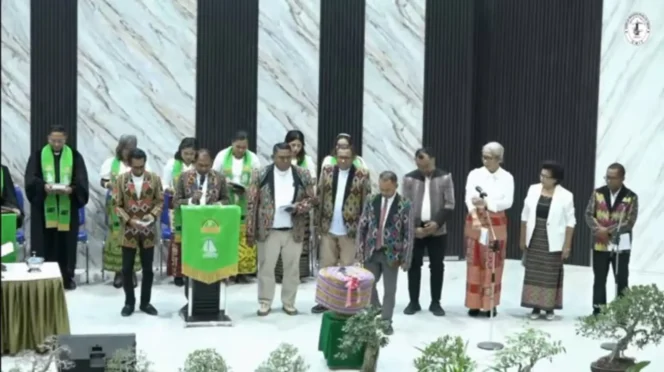 
					Majelis Sinode GMIT Resmi Buka Persidangan Sinode Istimewa III Tahun 2025, Gedung GMIT Center Diresmikan