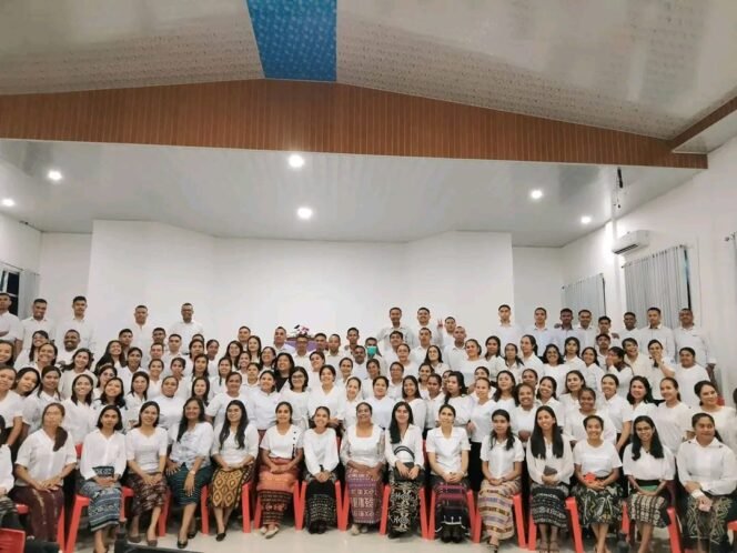 
					Vikaris GMIT : Setia dan Profesional