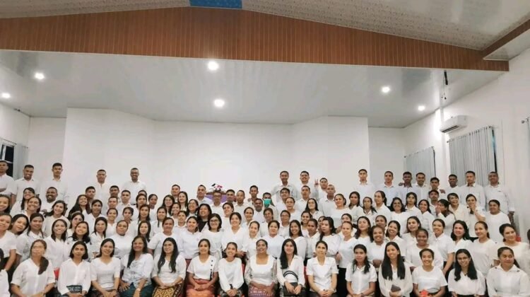 Vikaris GMIT : Setia dan Profesional