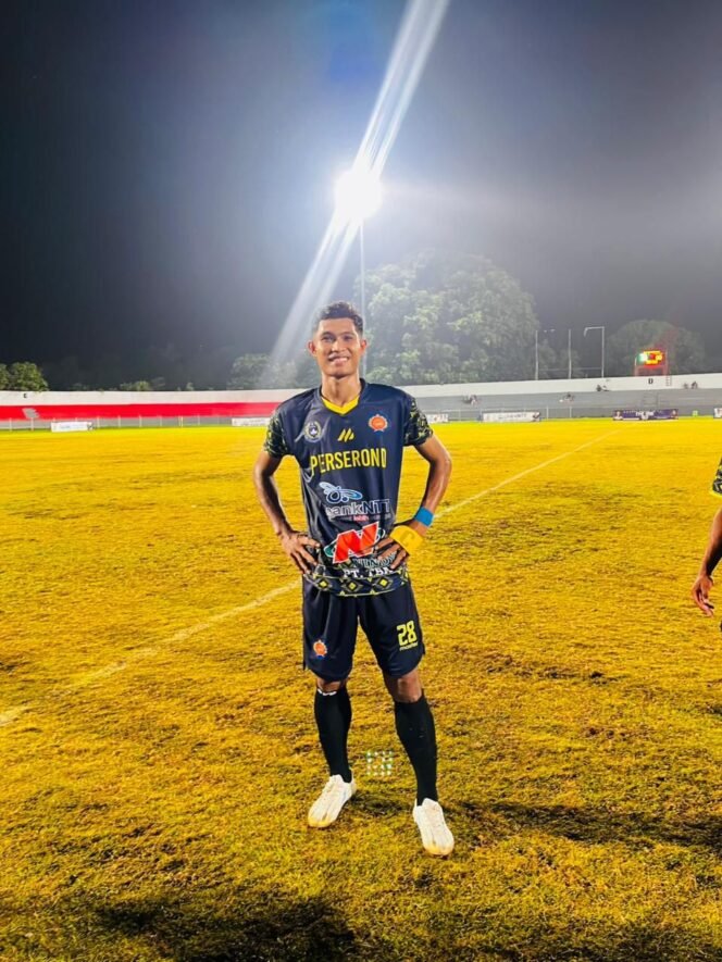 
					M.Fery Febriansyah,- Striker Perserond Rote Ndao