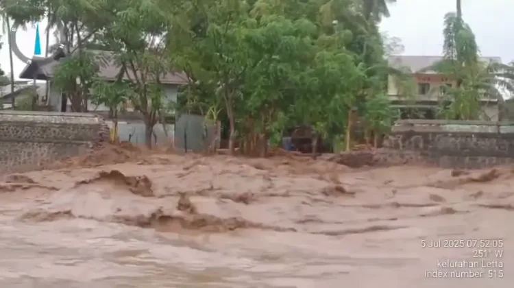 Foto : Kondisi wilayah terdampak banjir bandang di Kabupaten Bantaeng, Sulawesi Selatan, Sabtu (5/7). (BPBD Kab Bantaeng)