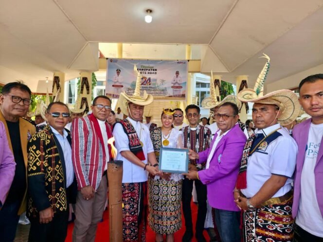 
					Bupati Rote Ndao Ikuti HUT ke-24, Dorong Perdamaian dan Penguatan Ekonomi Lokal