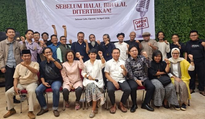 
					DUKUNGAN PADA SAIFUL MUJANI MENGALIR DARI CIPUTAT