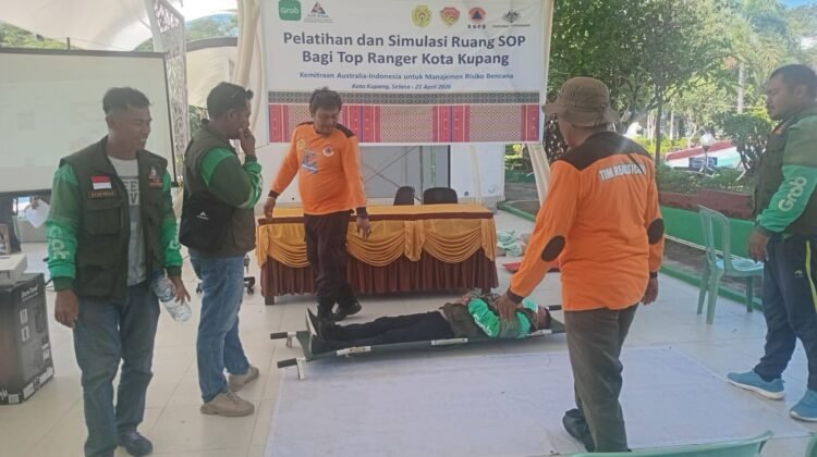 Penguatan Respon Cepat Berbasis Komunitas: SIAP SIAGA, BPBD Kota Kupang, dan Grab Gelar Training dan Simulasi bagi Top Ranger