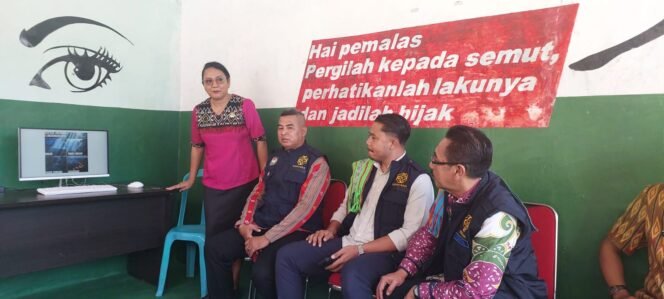 
					Kemendagri dan BNPB Tinjau KENCANA Pratama di NTT, Sepuluh Camat Terima Penghargaan atas Penguatan Kesiapsiagaan Bencana